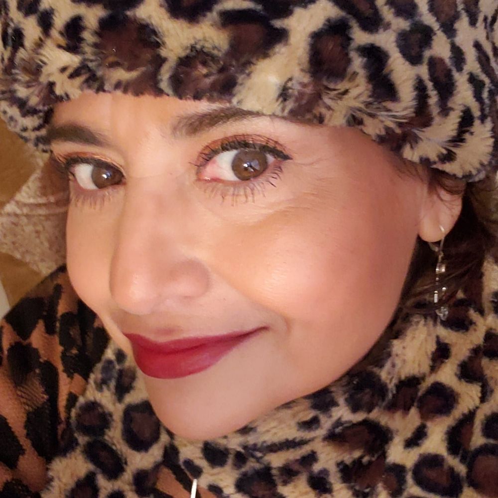 Meet your Posher, Alma